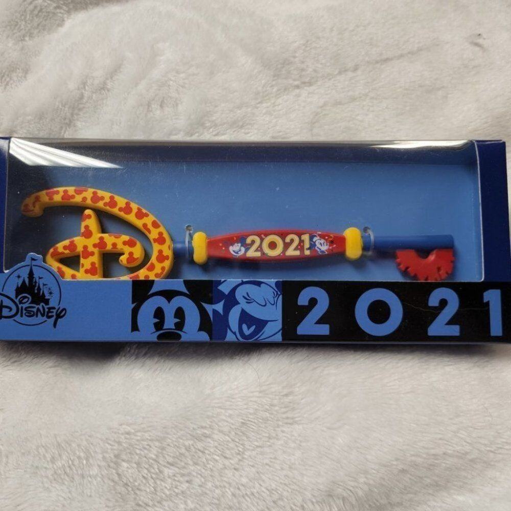 Disney Collector Key 2021 New In Box Limited Edition Collectible Disney Item